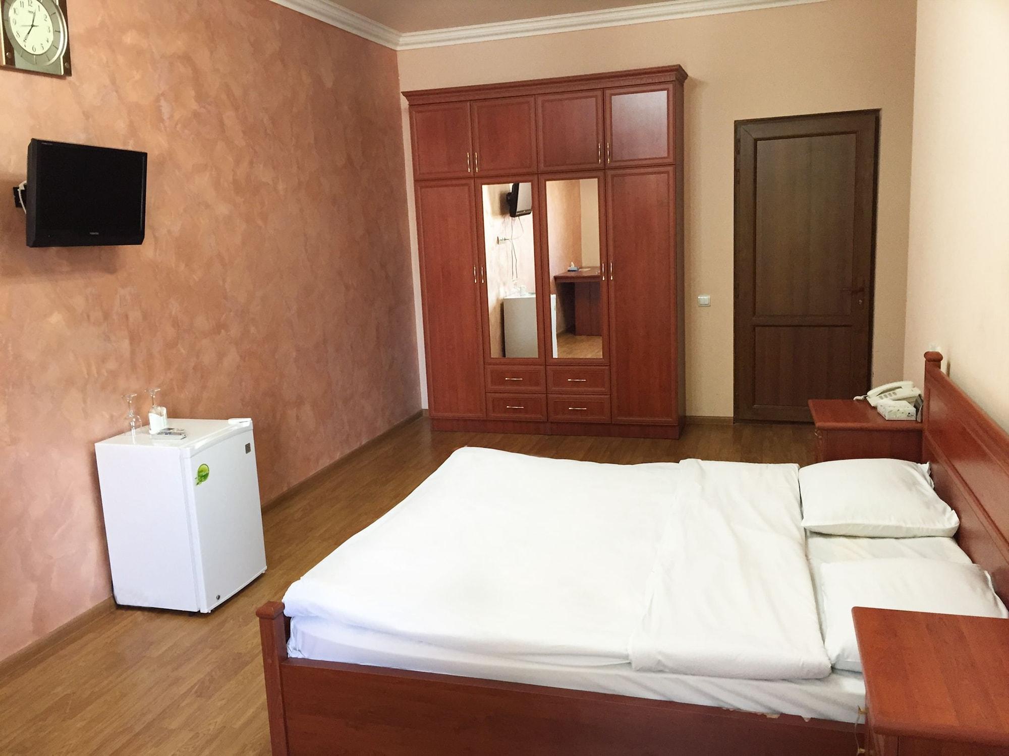 Primer Hotel Erivan Dış mekan fotoğraf