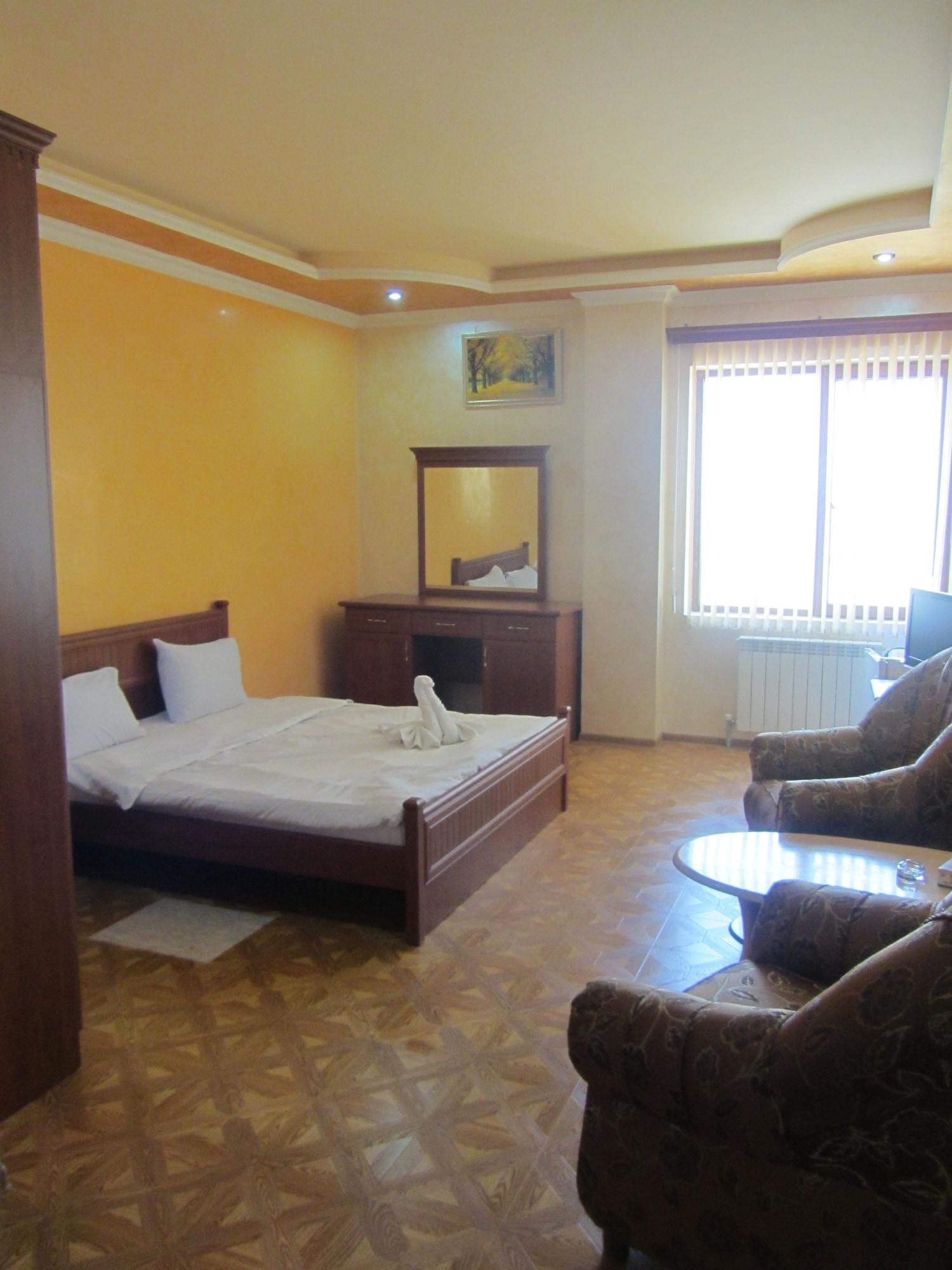 Primer Hotel Erivan Dış mekan fotoğraf