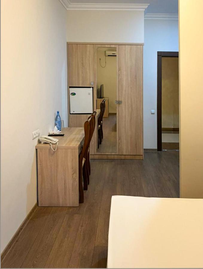Primer Hotel Erivan Dış mekan fotoğraf