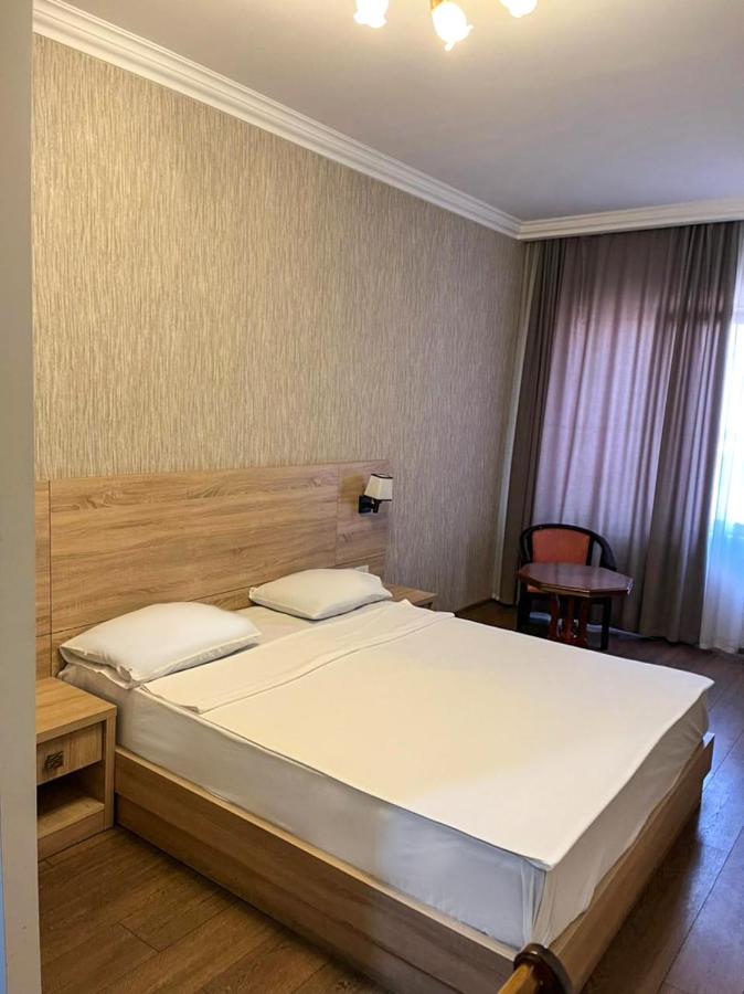 Primer Hotel Erivan Dış mekan fotoğraf