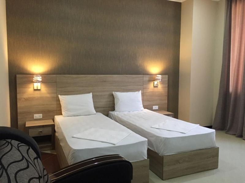 Primer Hotel Erivan Oda fotoğraf