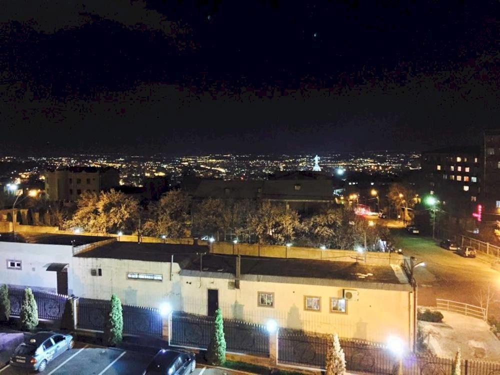 Primer Hotel Erivan Dış mekan fotoğraf