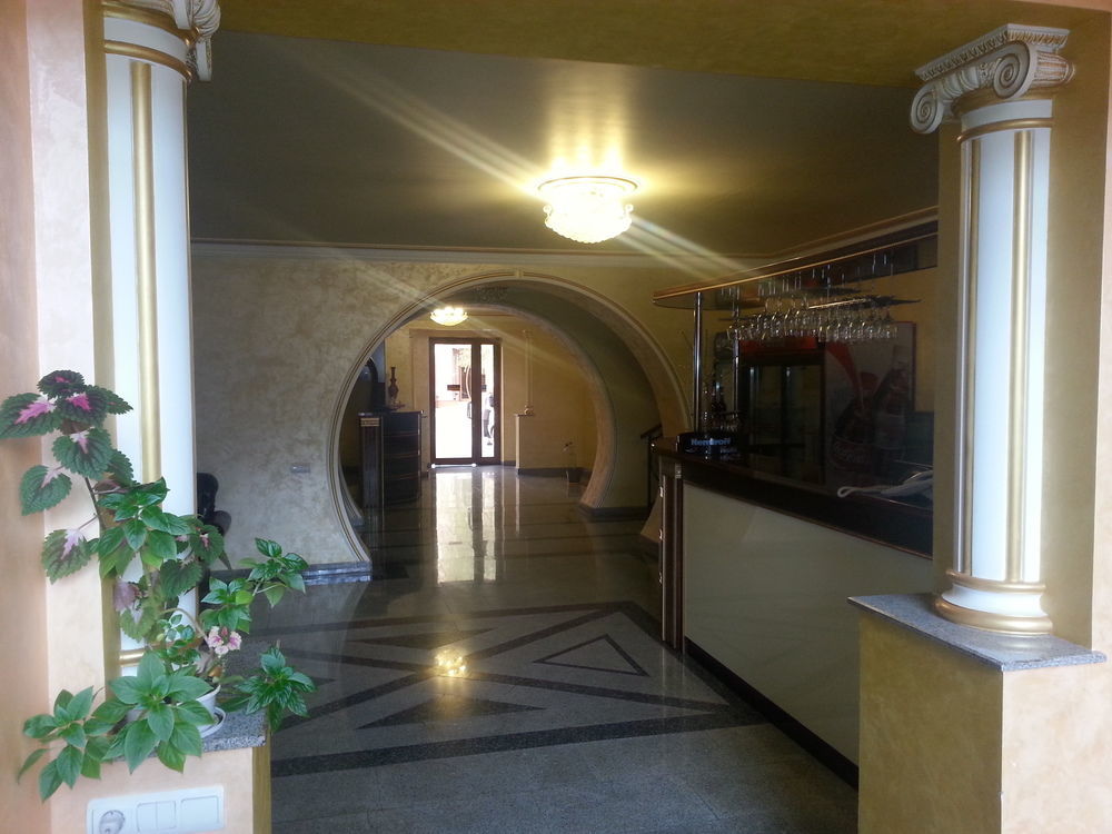 Primer Hotel Erivan Dış mekan fotoğraf